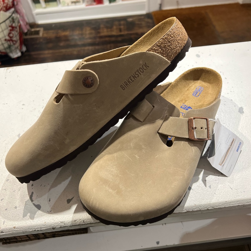 Birkenstock Boston Soft Clog (Men) 
TOBACCO BRAND NEW